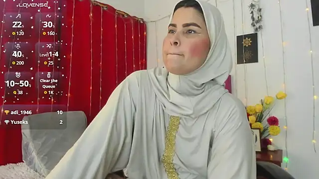 Snapshot of AishaAmin_ chatting on 05/11/26, 04:04 AishaAmin online show from 05/11/26, 04:04