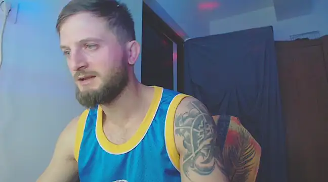 Snapshot of cuple_hoot_ chatting on 01/12/25, 02:56 cuple hoot  online show from 01/12/25, 02:56