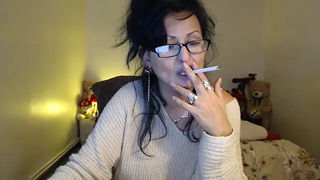 Snapshot of YourDreamLoverr chatting on 01/24/25, 11:45 YourDreamLoverr online show from 01/24/25, 11:45