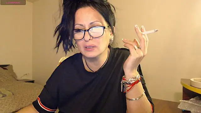 Snapshot of YourDreamLoverr chatting on 03/08/25, 03:39 YourDreamLoverr online show from 03/08/25, 03:39