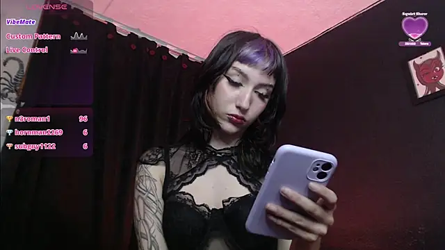 Snapshot of niakat_ chatting on 02/05/25, 02:19 niakat  online show from 02/05/25, 02:19