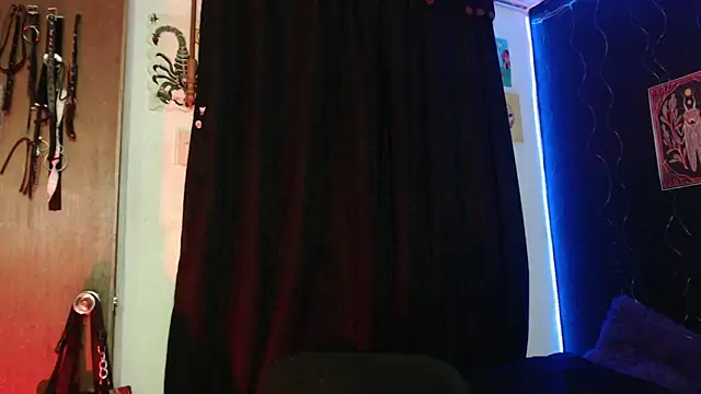 Snapshot of niakat_ chatting on 03/06/25, 08:41 niakat  online show from 03/06/25, 08:41