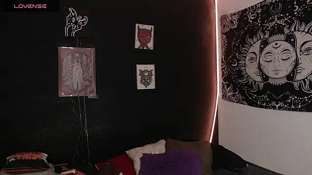 Snapshot of niakat_ chatting on 09/10/25, 12:54 niakat  online show from 09/10/25, 12:54