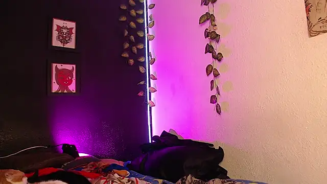 niakat  online show from 03/11/26, 01:33