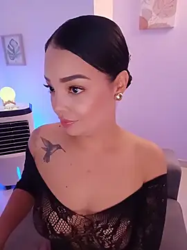 Sara LipsX online show from 02/11/26, 01:10