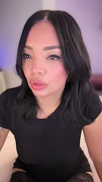 Sara LipsX online show from 03/29/26, 01:49