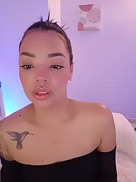 Sara LipsX online show from 04/21/26, 01:42