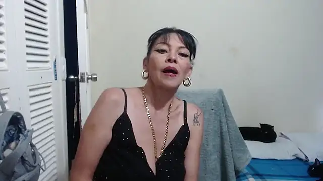 electra-mommy online show from 02/17/25, 04:04