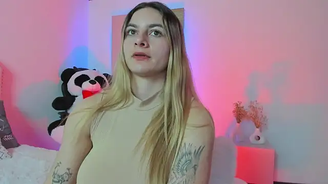 AtheneaRossi online show from 03/19/25, 12:15