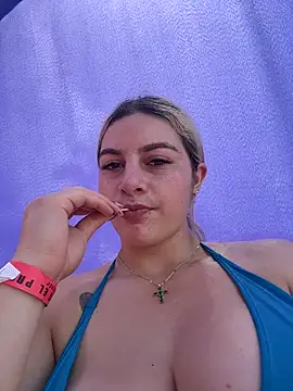 AtheneaRossi online show from 03/15/26, 04:13