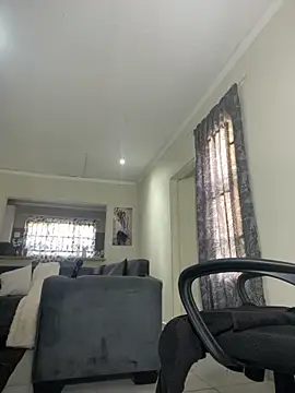 Bootyfulbarbiie online show from 03/23/25, 07:09