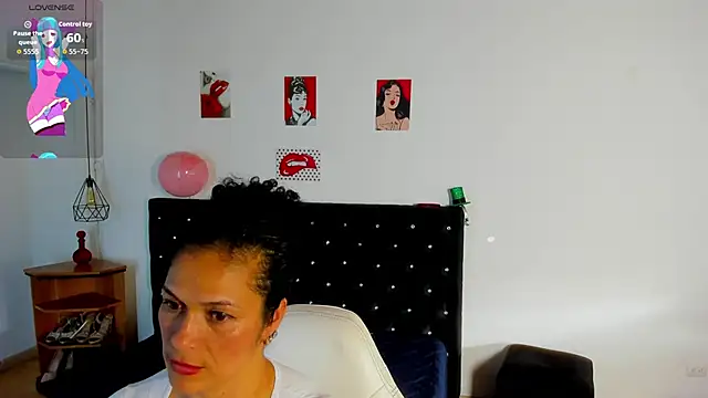 Snapshot of Aliciia_cute1 chatting on 04/28/26, 09:53 Aliciia cute1 online show from 04/28/26, 09:53