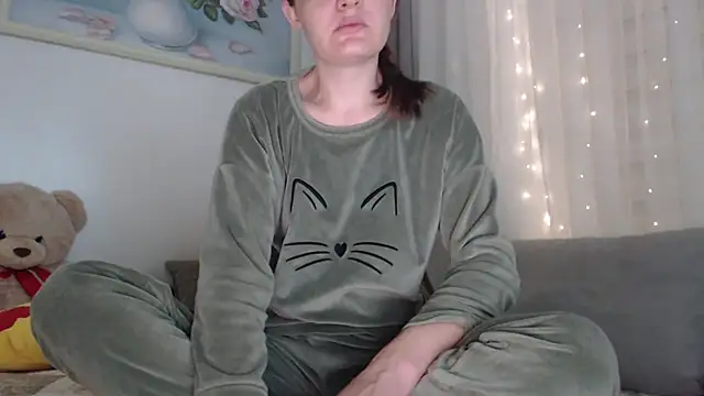  JustmeHere  online show from 11/24/25, 11:04