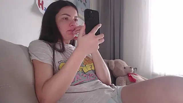  JustmeHere  online show from 02/07/26, 09:35