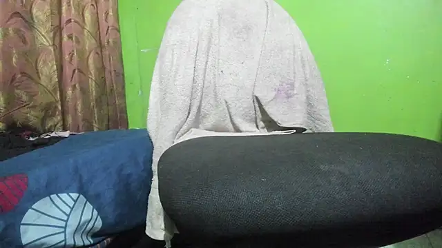 Brenda Smith69 online show from 11/20/25, 08:41