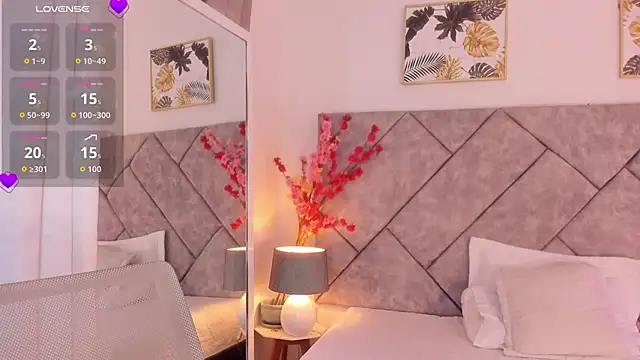 anna-henao online show from 02/06/26, 07:17