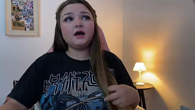 SweetPaige  online show from 12/21/25, 03:30