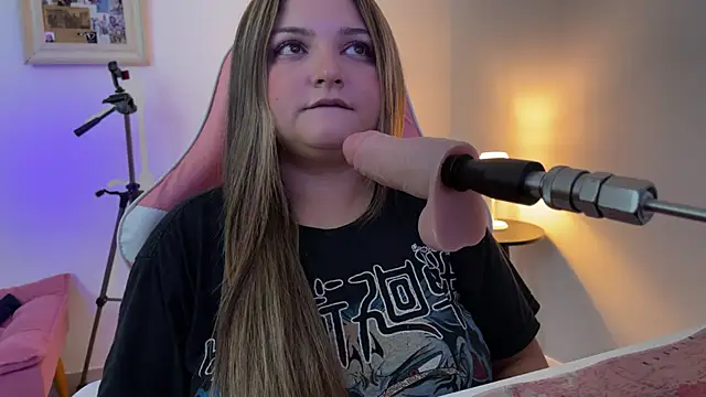 SweetPaige  online show from 03/04/26, 04:46