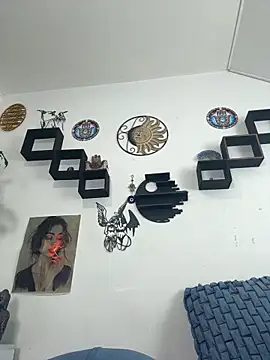 Snapshot of jamilaross chatting on 11/27/25, 10:01 jamilaross online show from 11/27/25, 10:01