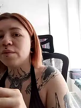 divine eve online show from 03/24/26, 11:04