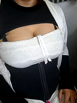 Derry Cooper online show from 03/30/26, 03:29