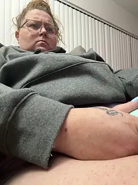 BBW2320 online show from 09/21/25, 04:47