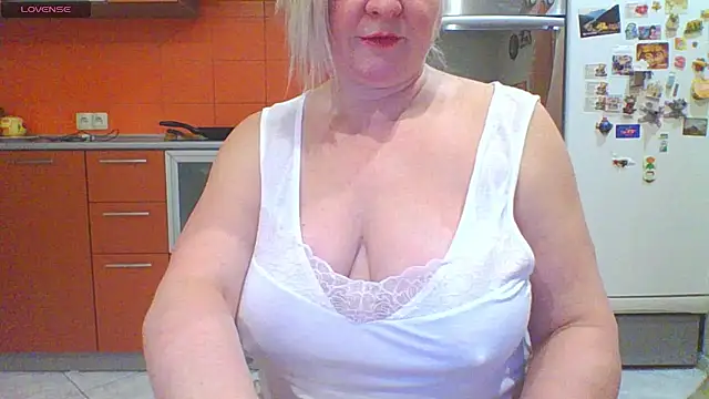 mira robinsonnn online show from 02/12/26, 08:15