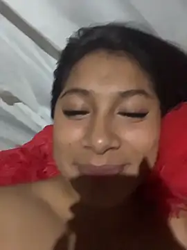 LinnaGardenia online show from 01/08/26, 02:36