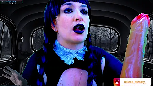 Snapshot of helenas_fantasy chatting on 04/23/26, 02:02 helenas fantasy online show from 04/23/26, 02:02