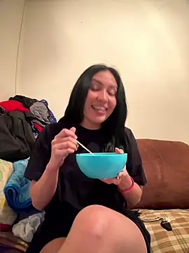 LunaAurora3 online show from 01/14/26, 03:23