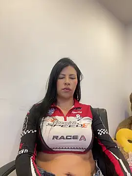 Alanna atm  online show from 06/12/26, 12:04
