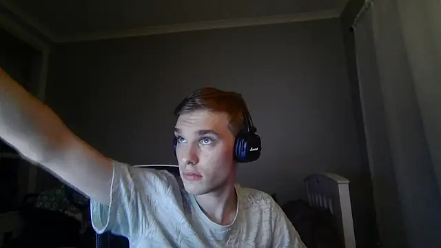 bluegaze6 online show from 11/18/25, 11:03