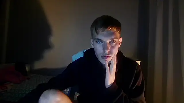 bluegaze6 online show from 12/22/25, 11:29