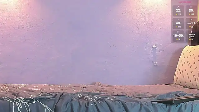 Sofia Clauss  online show from 03/19/25, 10:22