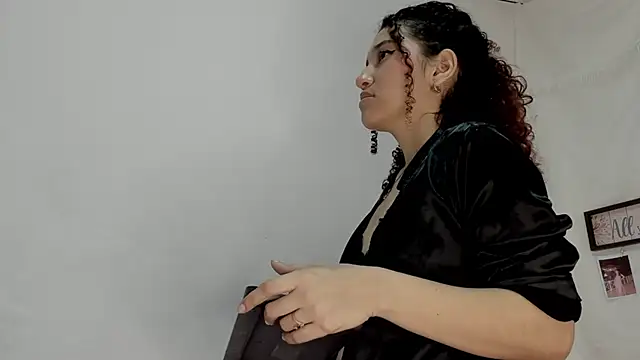 gabriela duarte1 online show from 02/02/25, 11:30