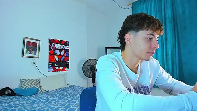 Snapshot of AlessandroDybala chatting on 05/15/26, 12:34 AlessandroDybala online show from 05/15/26, 12:34