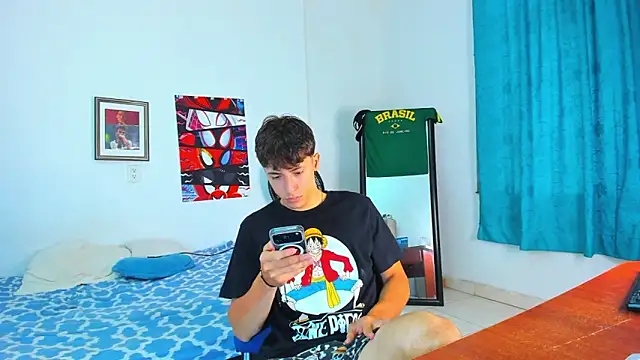 Snapshot of AlessandroDybala chatting on 05/19/26, 12:44 AlessandroDybala online show from 05/19/26, 12:44