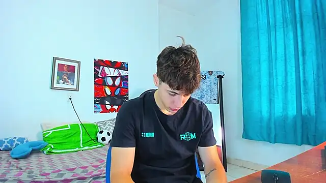 Snapshot of AlessandroDybala chatting on 05/23/26, 12:53 AlessandroDybala online show from 05/23/26, 12:53