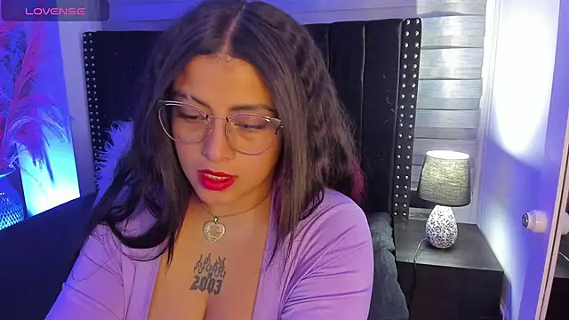 Sofiia-Rubb online show from 02/11/25, 07:23