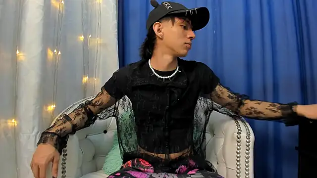 Snapshot of JeanRam18 chatting on 03/16/25, 11:27 JeanRam18 online show from 03/16/25, 11:27