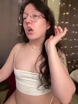 emigooflordXD online show from 02/07/25, 07:07