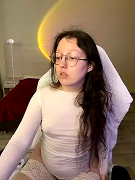 emigooflordXD online show from 09/17/25, 08:38