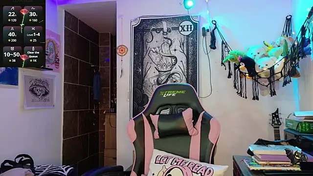 mollyshake1 online show from 12/16/25, 06:40