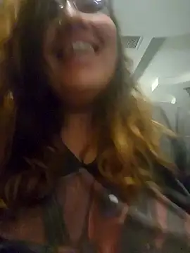 Snapshot of WitchiKitti chatting on 09/17/25, 05:31 WitchiKitti online show from 09/17/25, 05:31