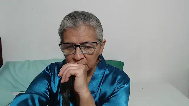 candy mature  online show from 04/07/26, 12:33