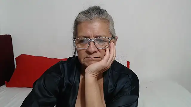 Snapshot of candy_mature_ chatting on 05/15/26, 11:39 candy mature online show from 05/15/26, 11:39