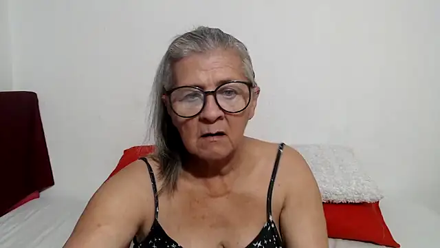 Snapshot of candy_mature_ chatting on 06/01/26, 10:22 candy mature online show from 06/01/26, 10:22