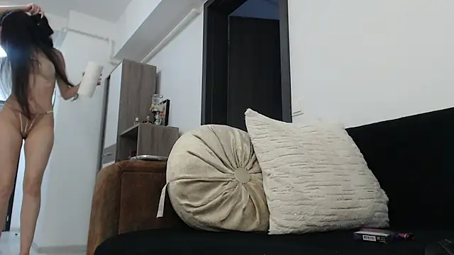 RebecaMur online show from 05/10/26, 04:23