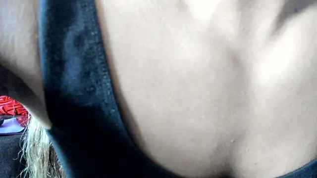 yiauana online show from 03/07/25, 10:21