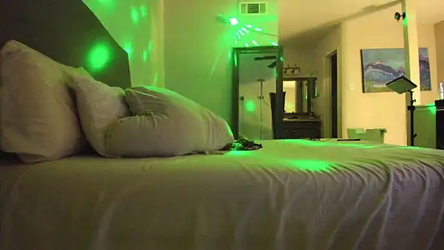 yiauana online show from 01/09/26, 05:43